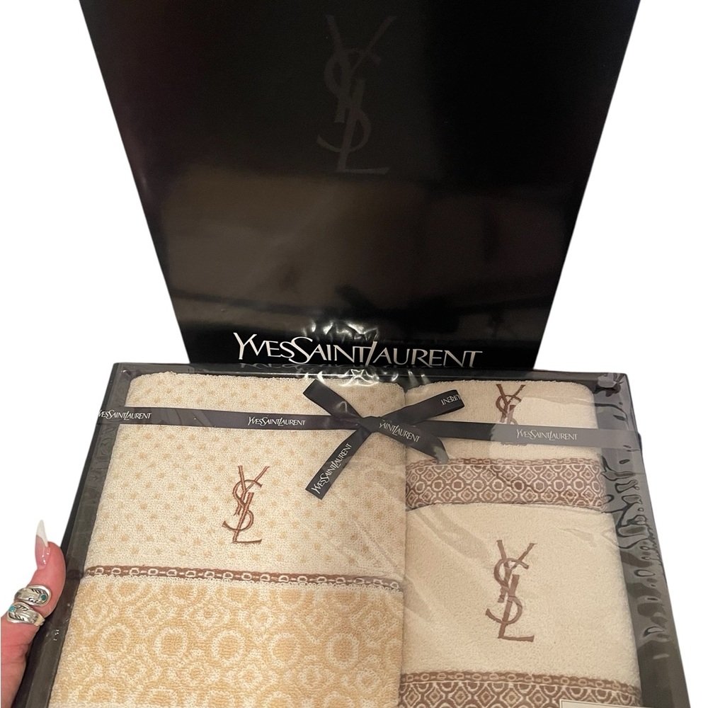 Yves Saint Laurent Cream Towel Set with Brown Details